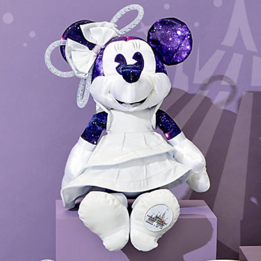 Disney Minnie The Main Attraction January Plush